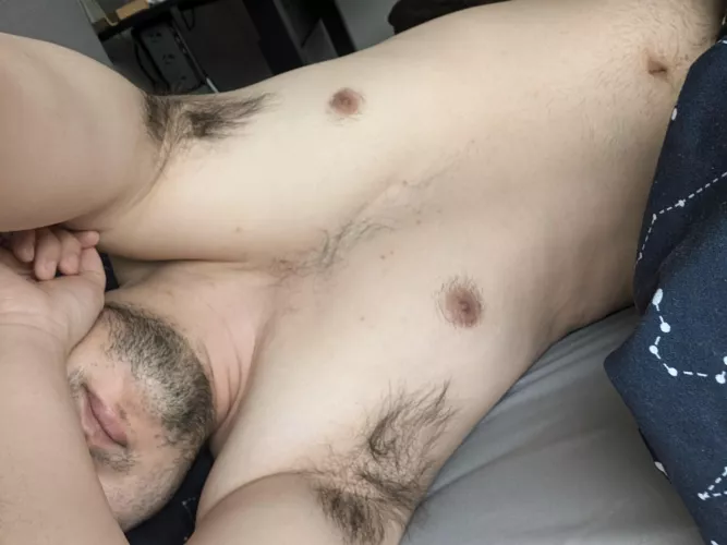 Morning babes by ian_red_dit