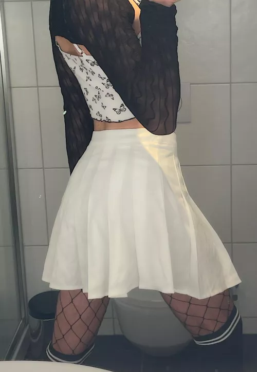 Peak male body💪 by Lucky-Item3292