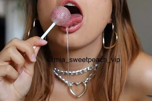 Do you like it sloppy?💦💦 posted by Mia_Chris