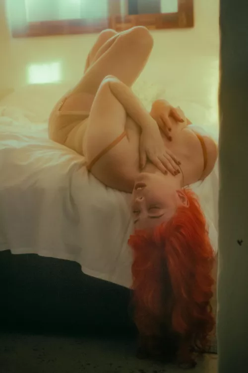 Feeling myself ✨️  by gingertonic_