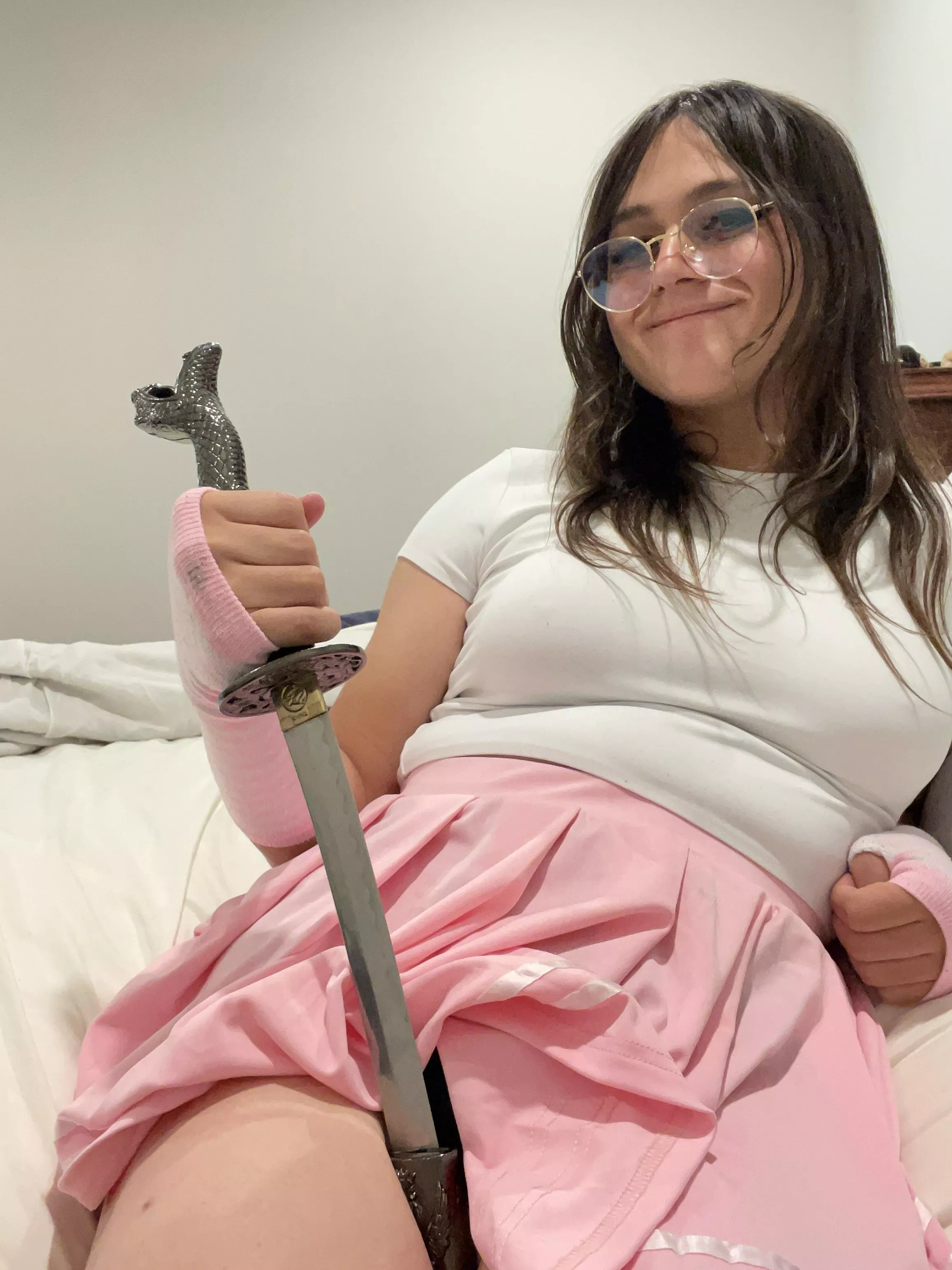 “your gender is what’s between your legs”  posted by femboycolonthree