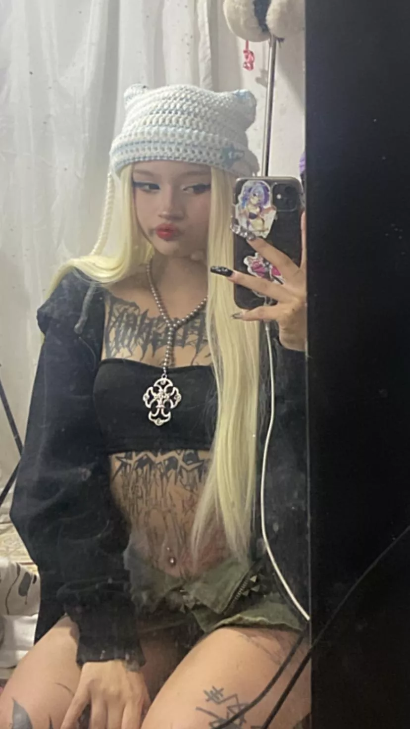 19 and still virgin posted by vixengirlyy