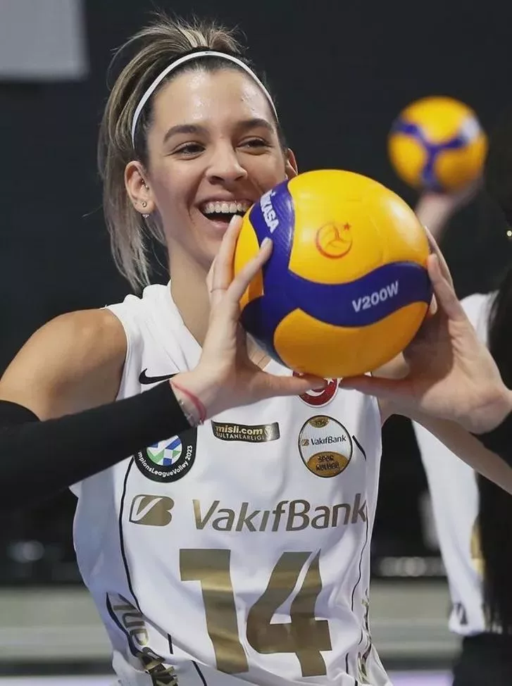 Aleksia Karutasu posted by MarcellusCastleberry