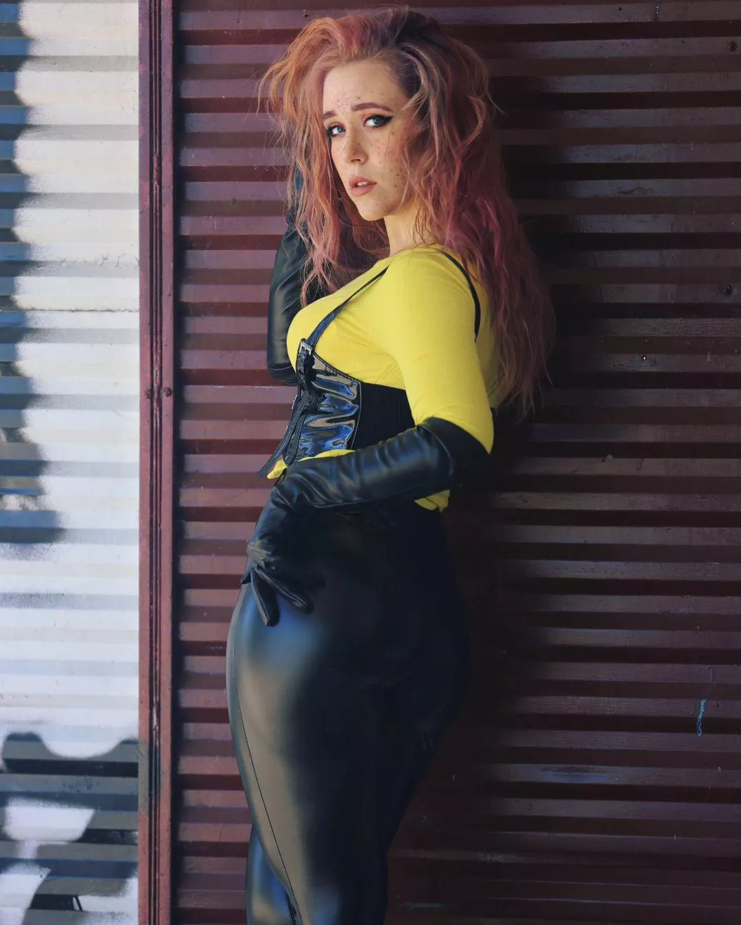 Do these tight leather pants and pink hair make you want to look twice? posted by Cupcake-Cutieee