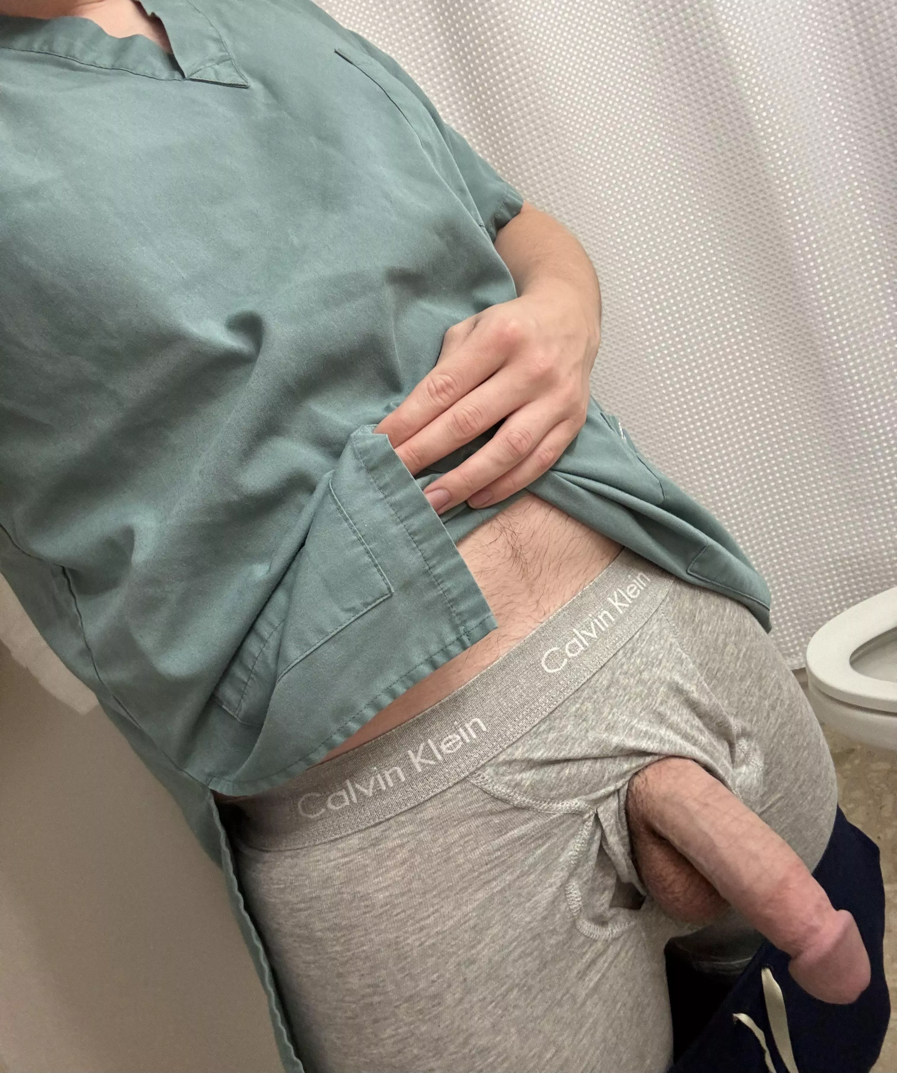 Find me at the hospital (27) posted by BoxNo1914