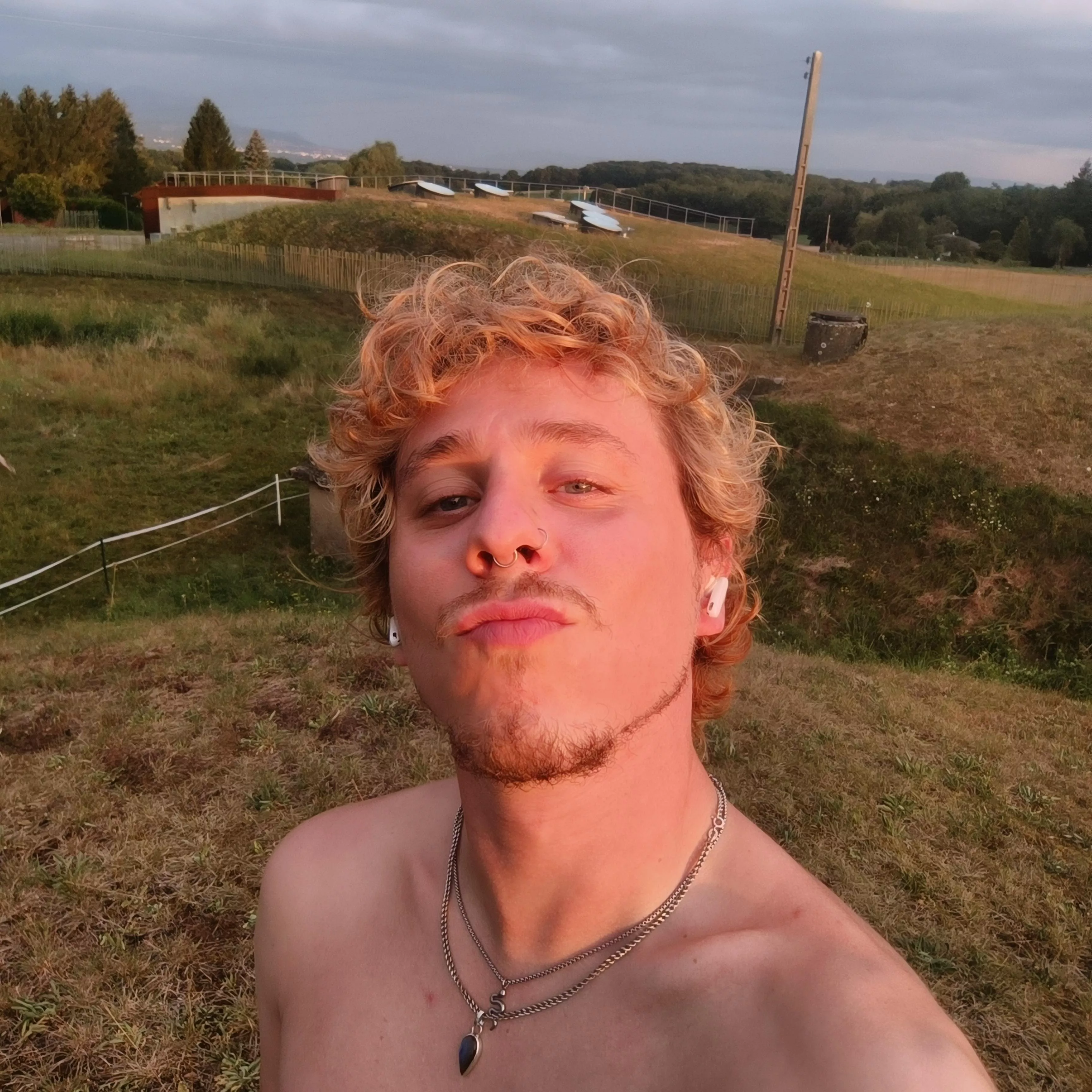 Golden hour ❤️ posted by Dontworryyyy