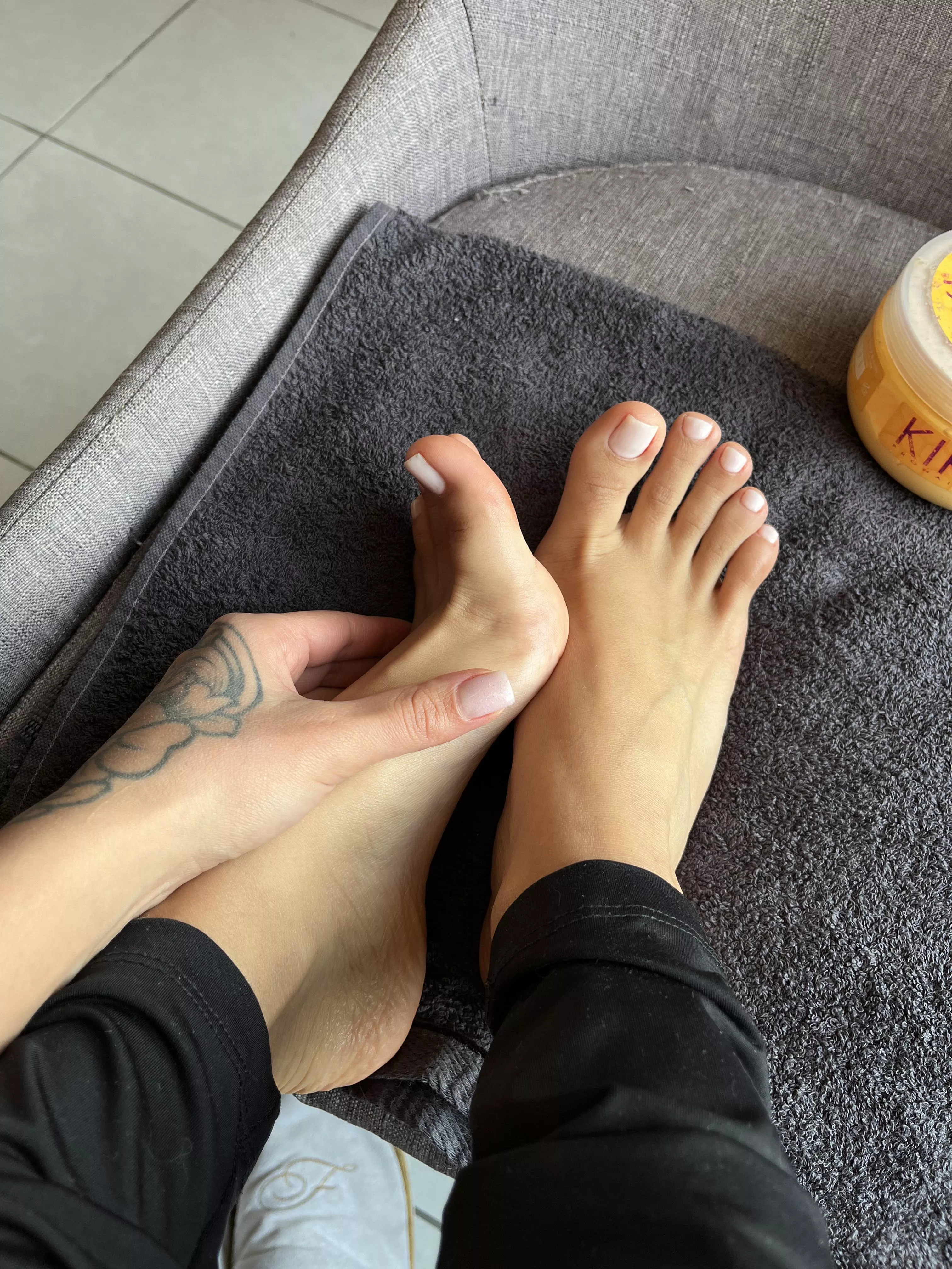 My toes and defined arches. posted by sexyemma07