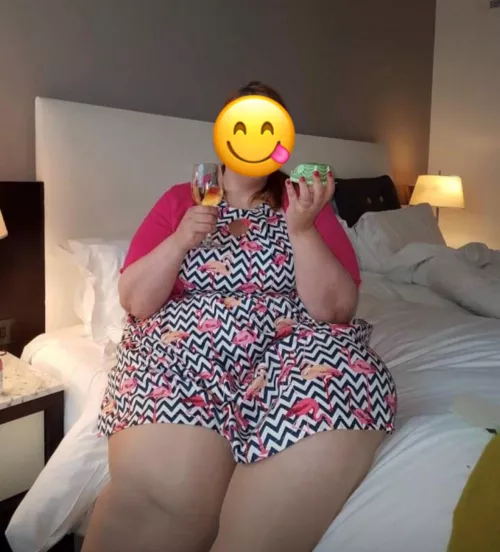 People who tell me that I am an apple have never seen a pear in their entire life  by IrishPear