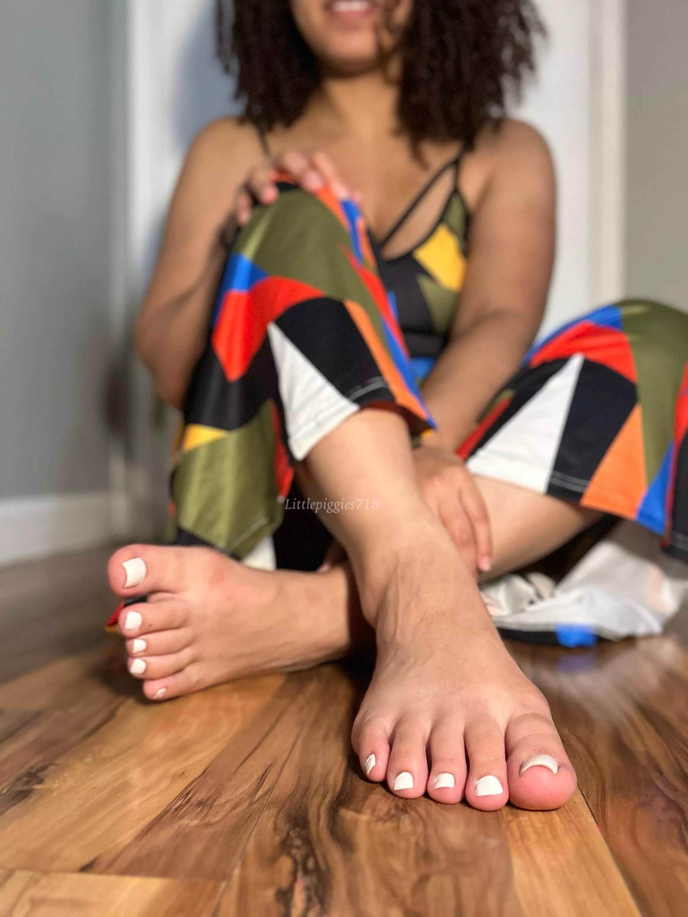 Soft toes and white pedi  posted by Littlepiggies718