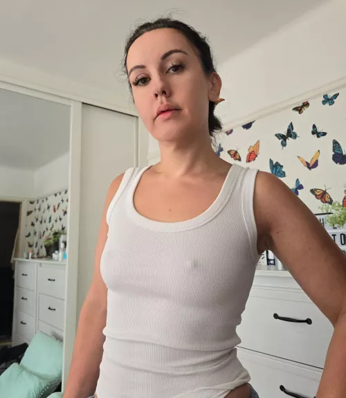 Summer breeze through the bedroom window got me by miss_indescretion