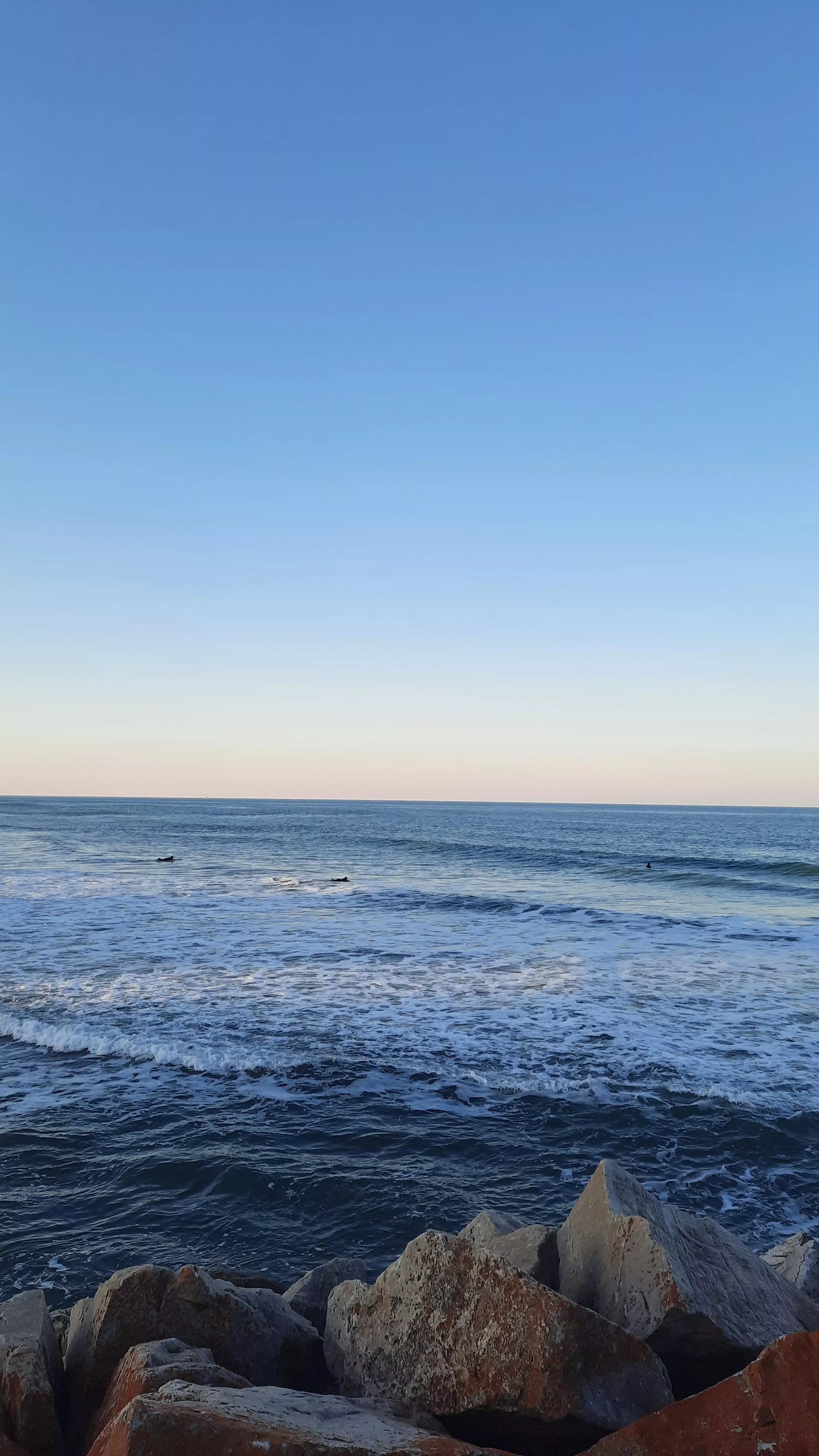 the sea of ​​my city posted by Hotpantherxxx