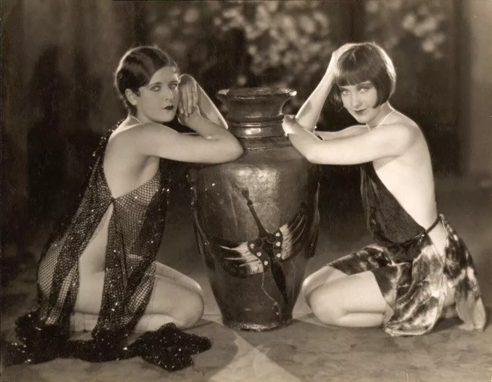 Winifred Rennie and Patsy Kelly (1927) posted by Some-Ad2899