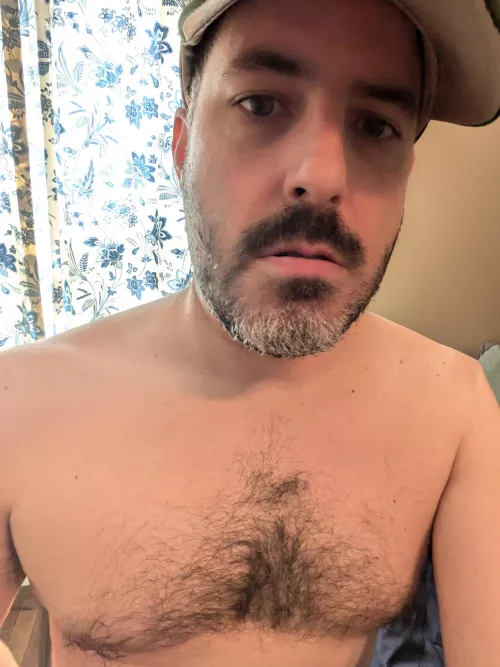 46 bearded top USA for 21 and older add palmede  by didog40