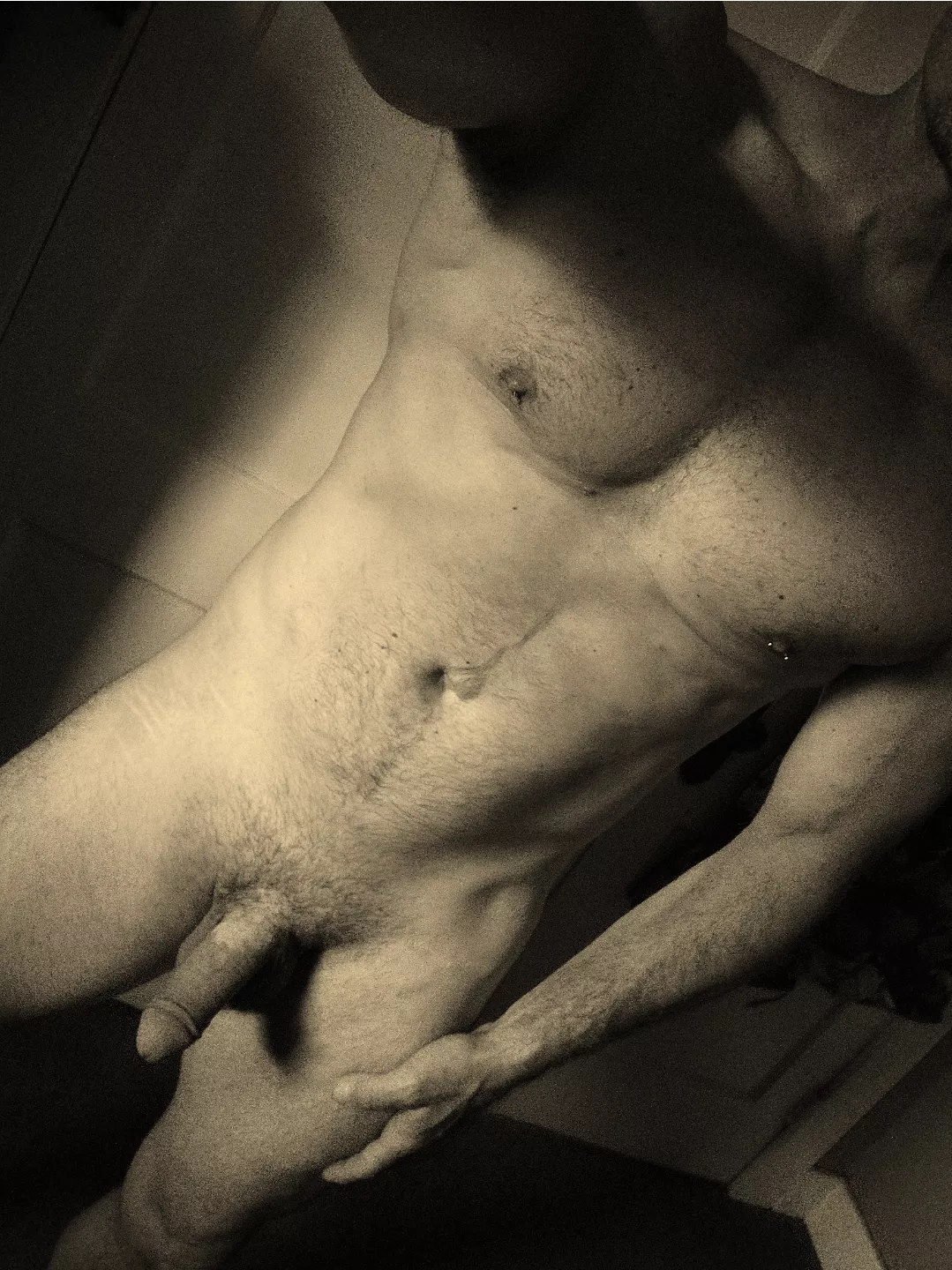 [47] just an average daddy  posted by guycurious23