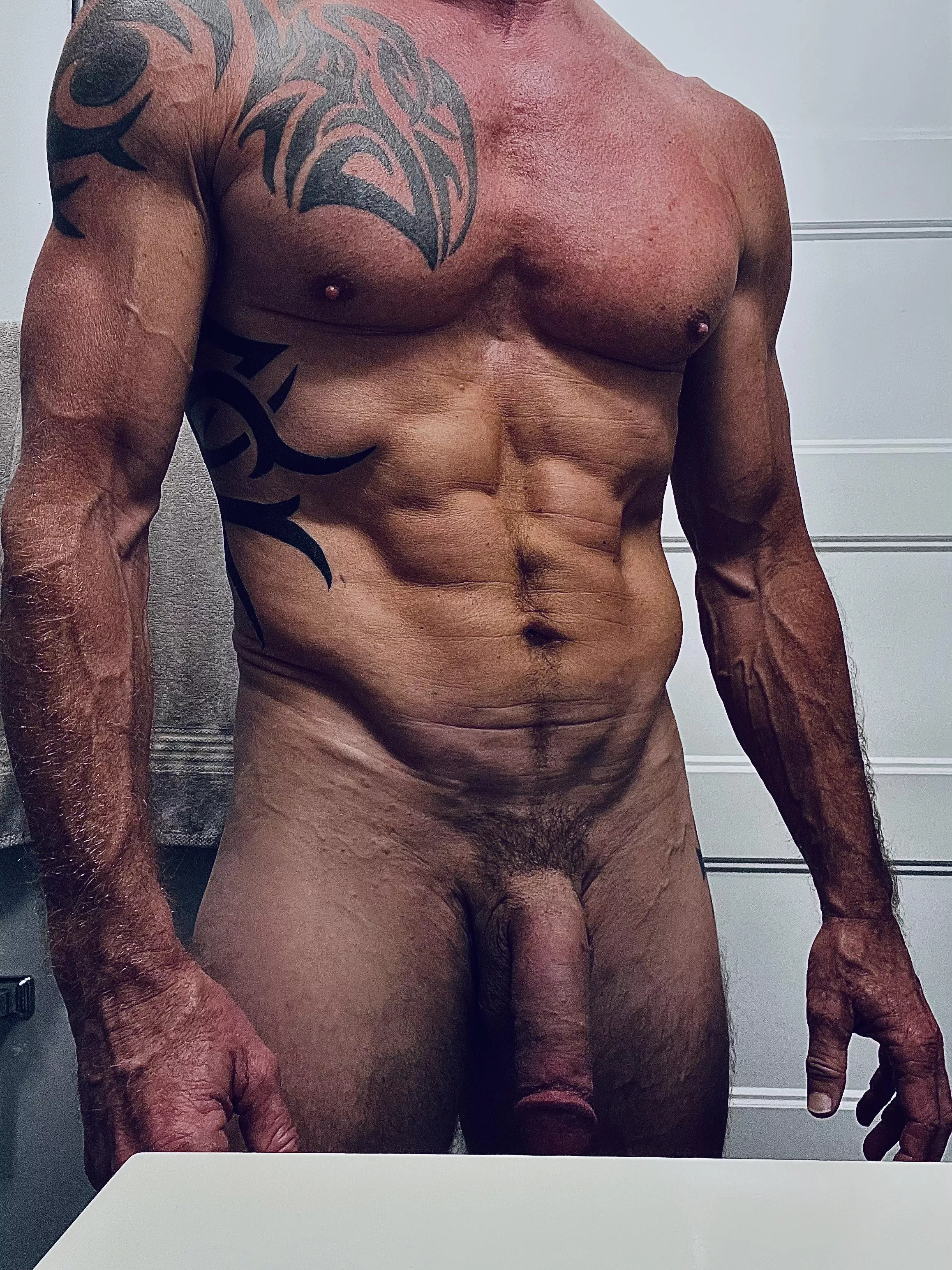 Daddy needs company …(47) posted by Beachlifestyle20