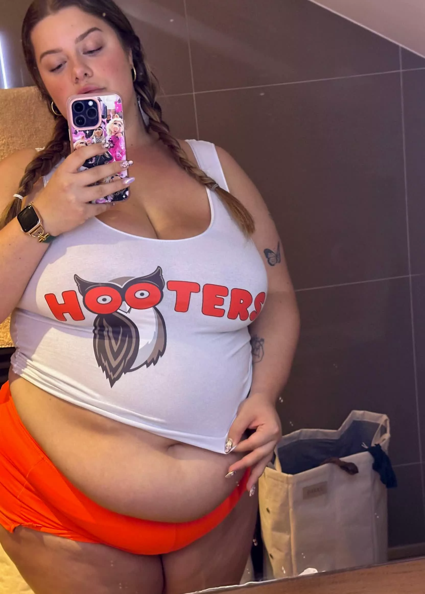 Does my chubby cheek body turn you on posted by alissbonython