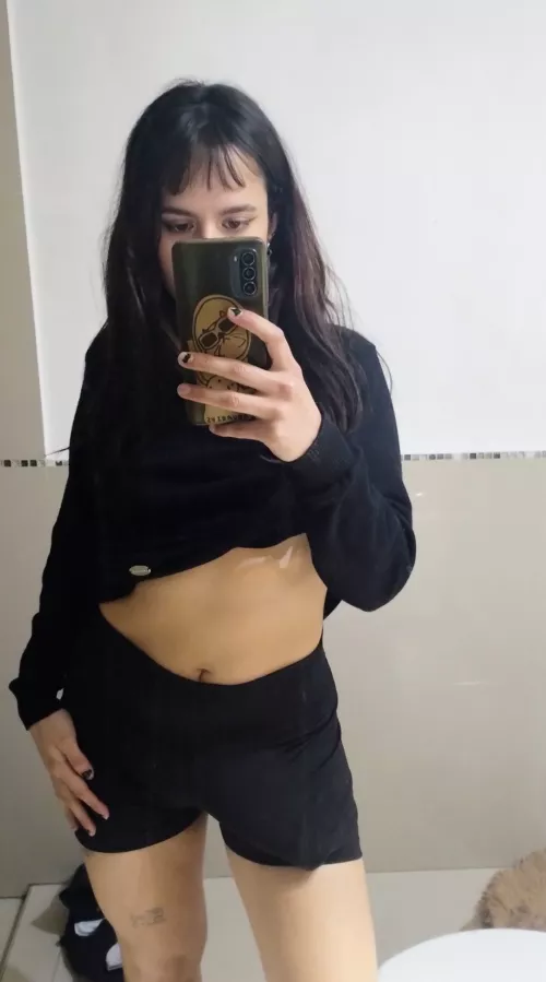 I'm going on our date in very tight pants. by diosagriega_22