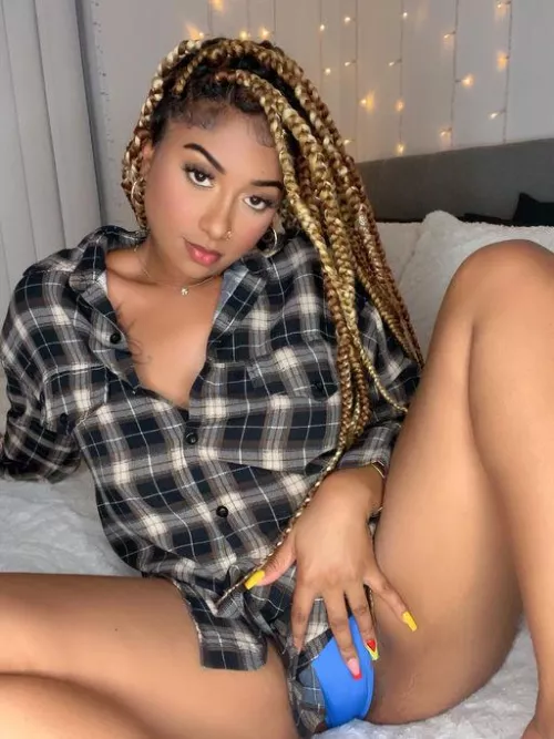 I’m guessing you won’t last more than 5 minutes by GoldenGoddess17_