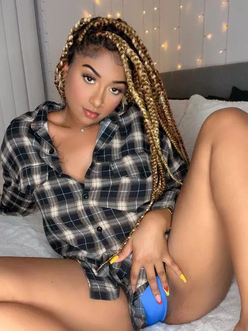 I’m guessing you won’t last more than 5 minutes posted by GoldenGoddess17_