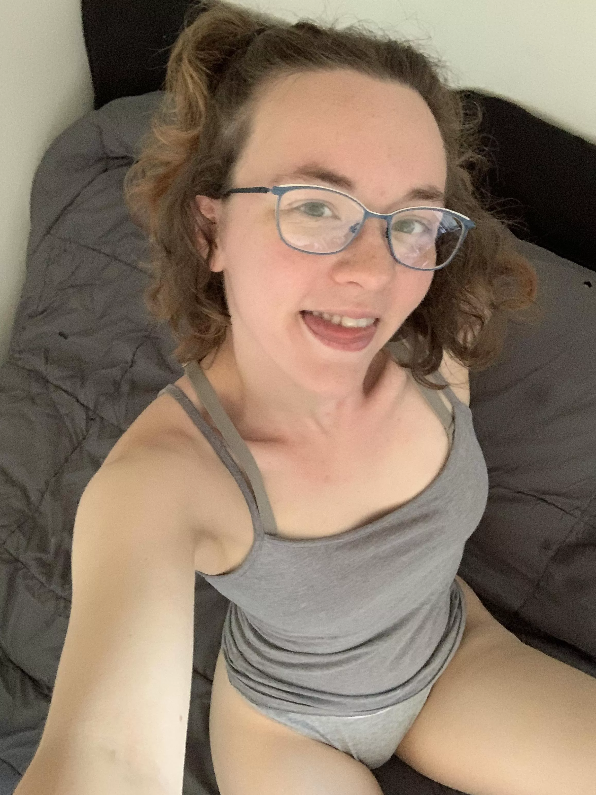 Nerdy girls are the cutest posted by thebreefontaine