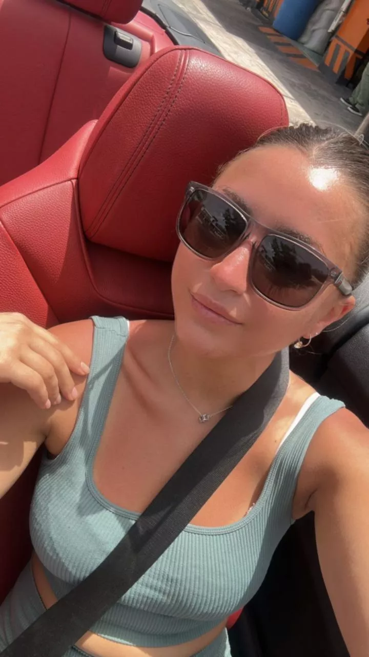 perfect top for this day! posted by oxox410