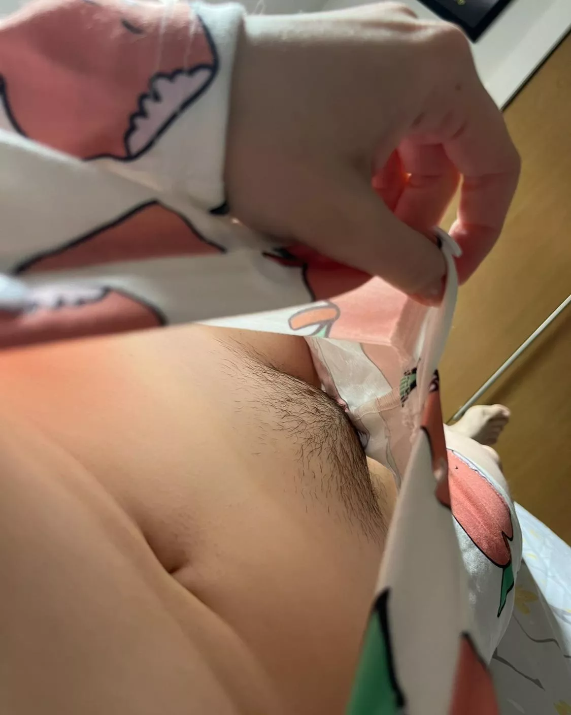 Perfectly trimmed  posted by carlyp56