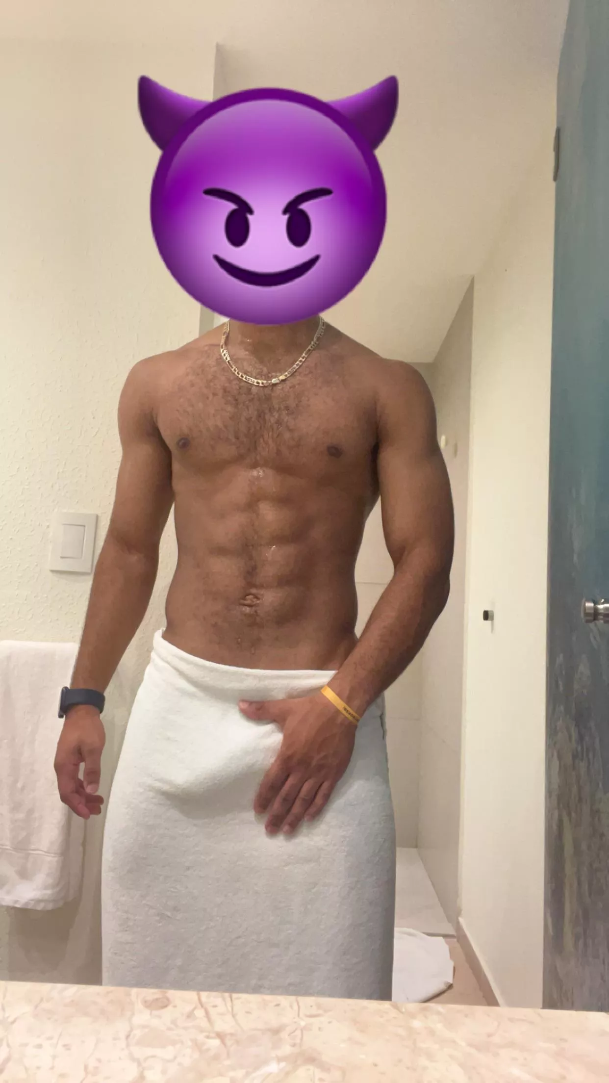 Should I drop the towel? posted by mikexxx74