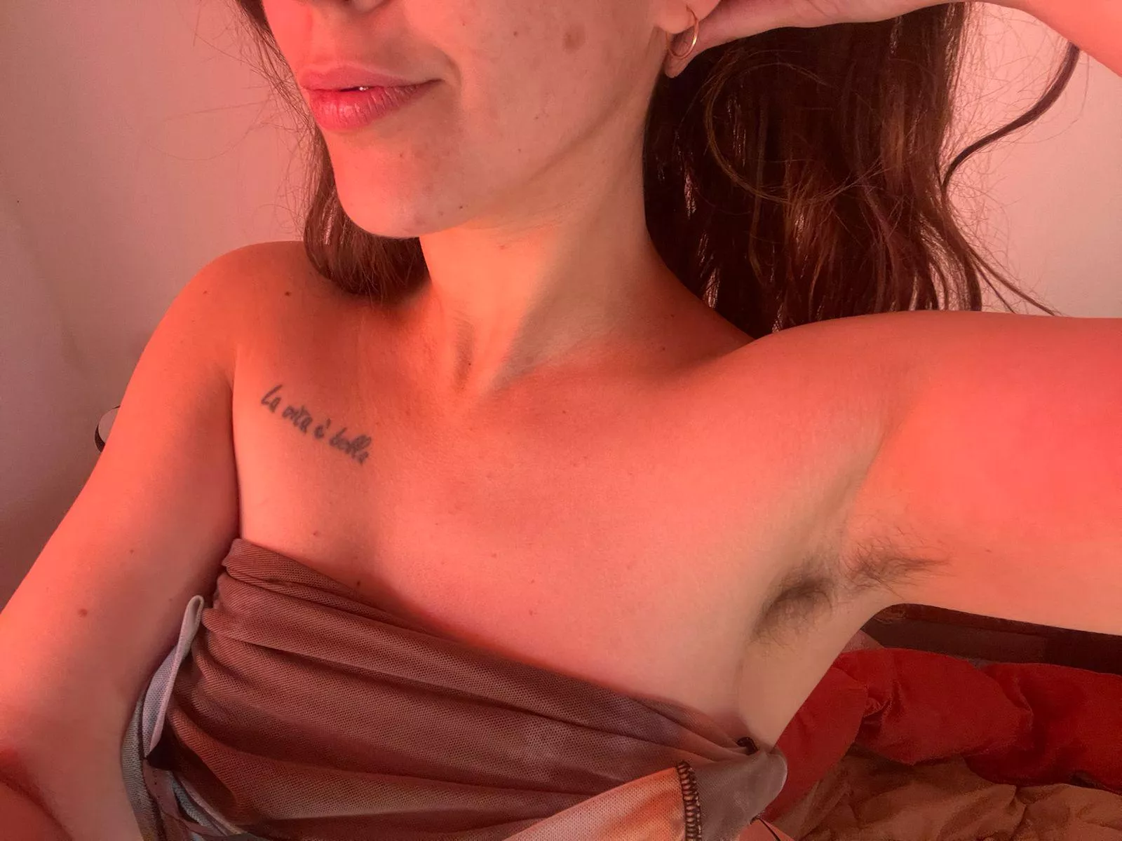 Smell me under the sheets.






 posted by badandpretty