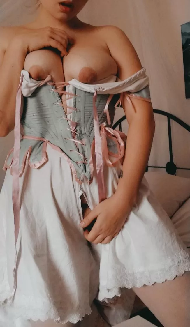 The practicality of historical underwear  posted by underpinksky