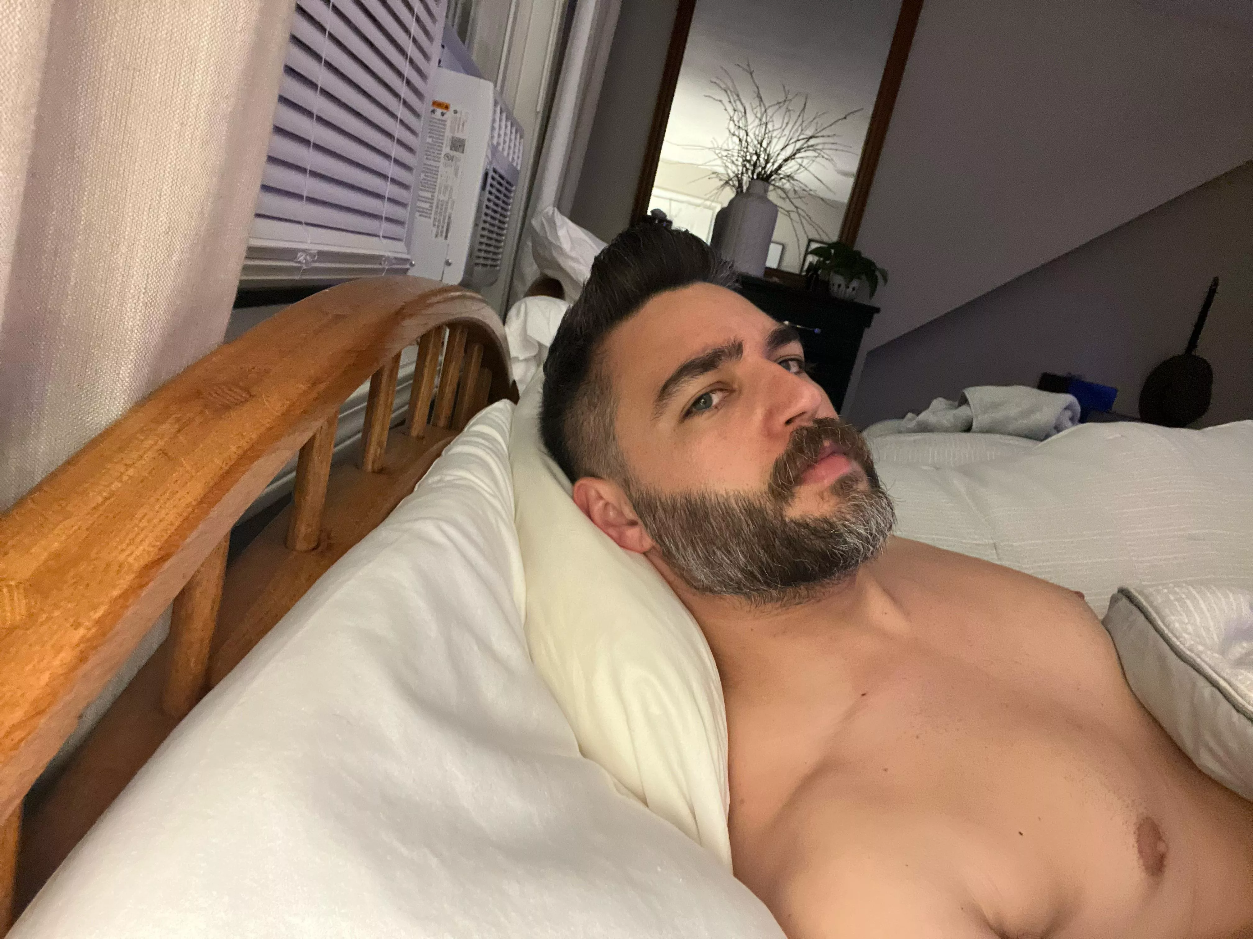 Dm me posted by Ian191919