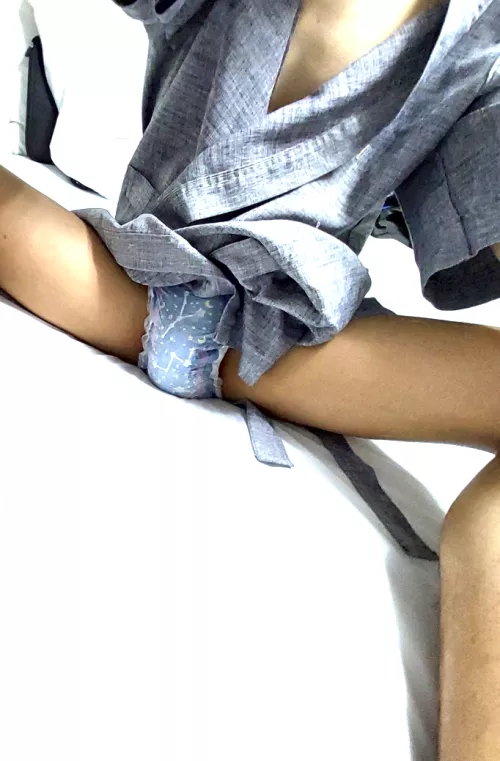 Do you think i need a change? by thongbabe99