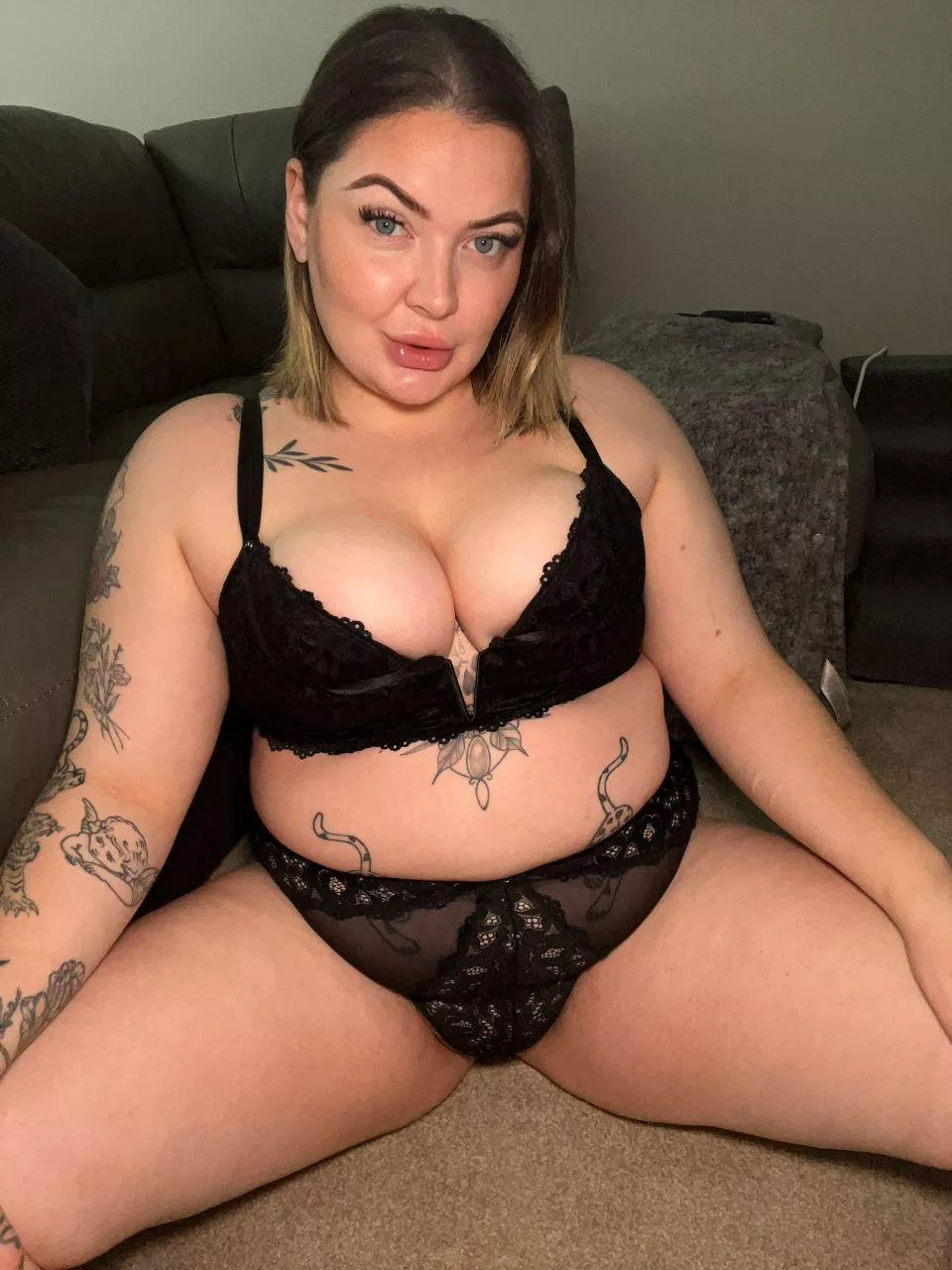 First thing you thought of when seeing my thick chubby body
 posted by Conqueror-