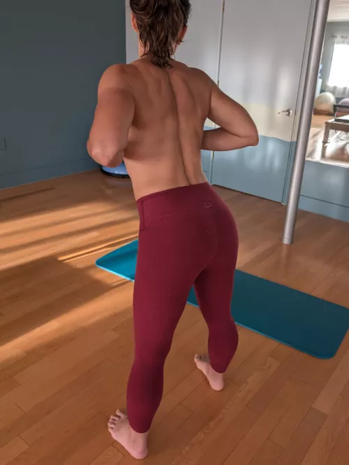 I've got the keys to the studio, come yoga with me by mysluthotwife