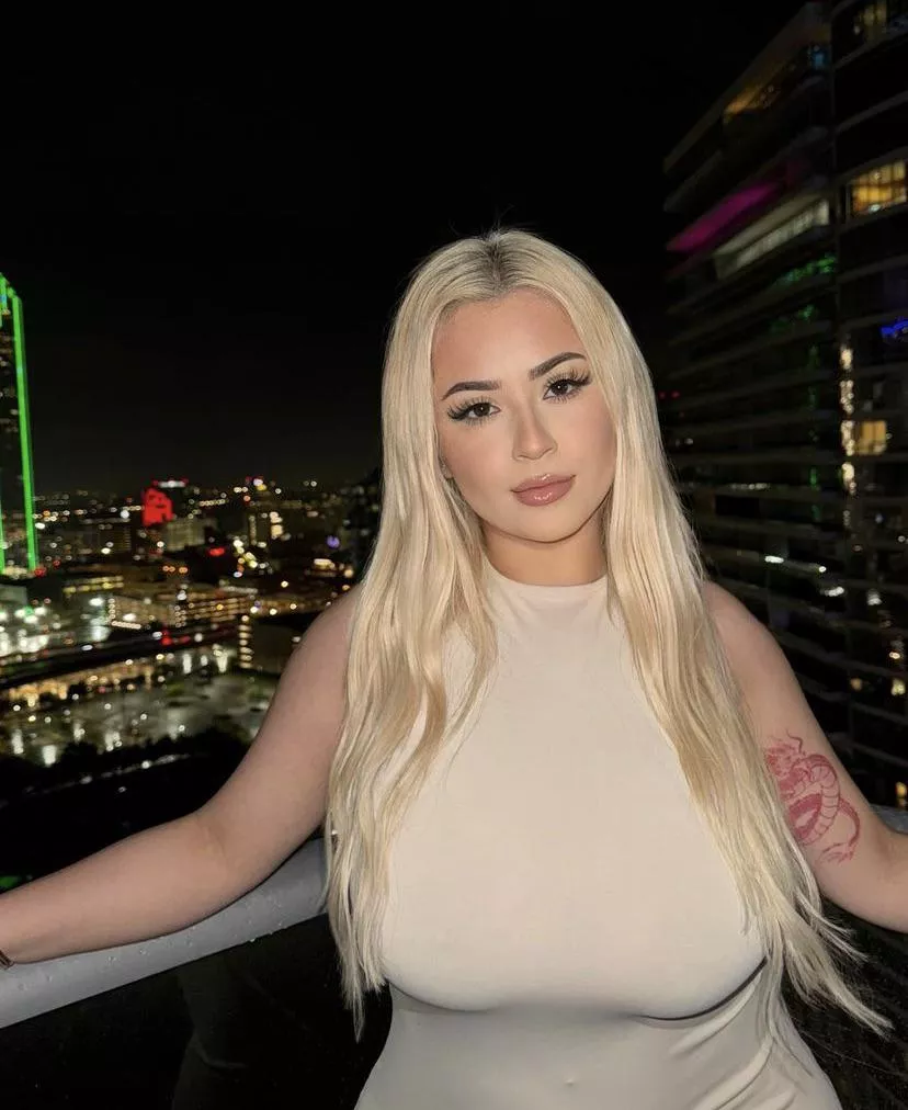 Jugs posted by HungCutCanuck