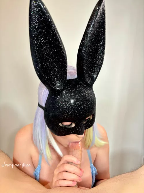 For your viewing pleasure… by very-veryNice