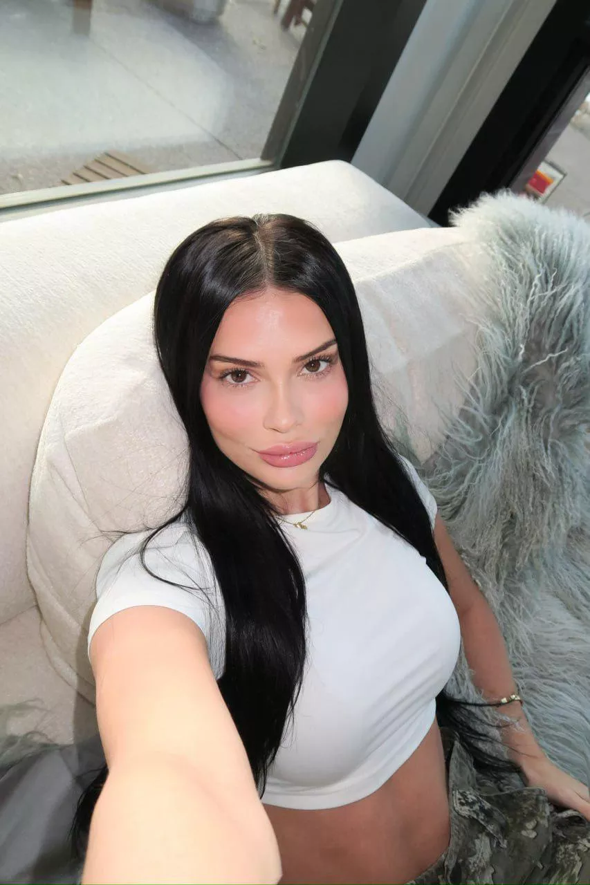 Is it bad If I never wear bras posted by EmergencyChemical917