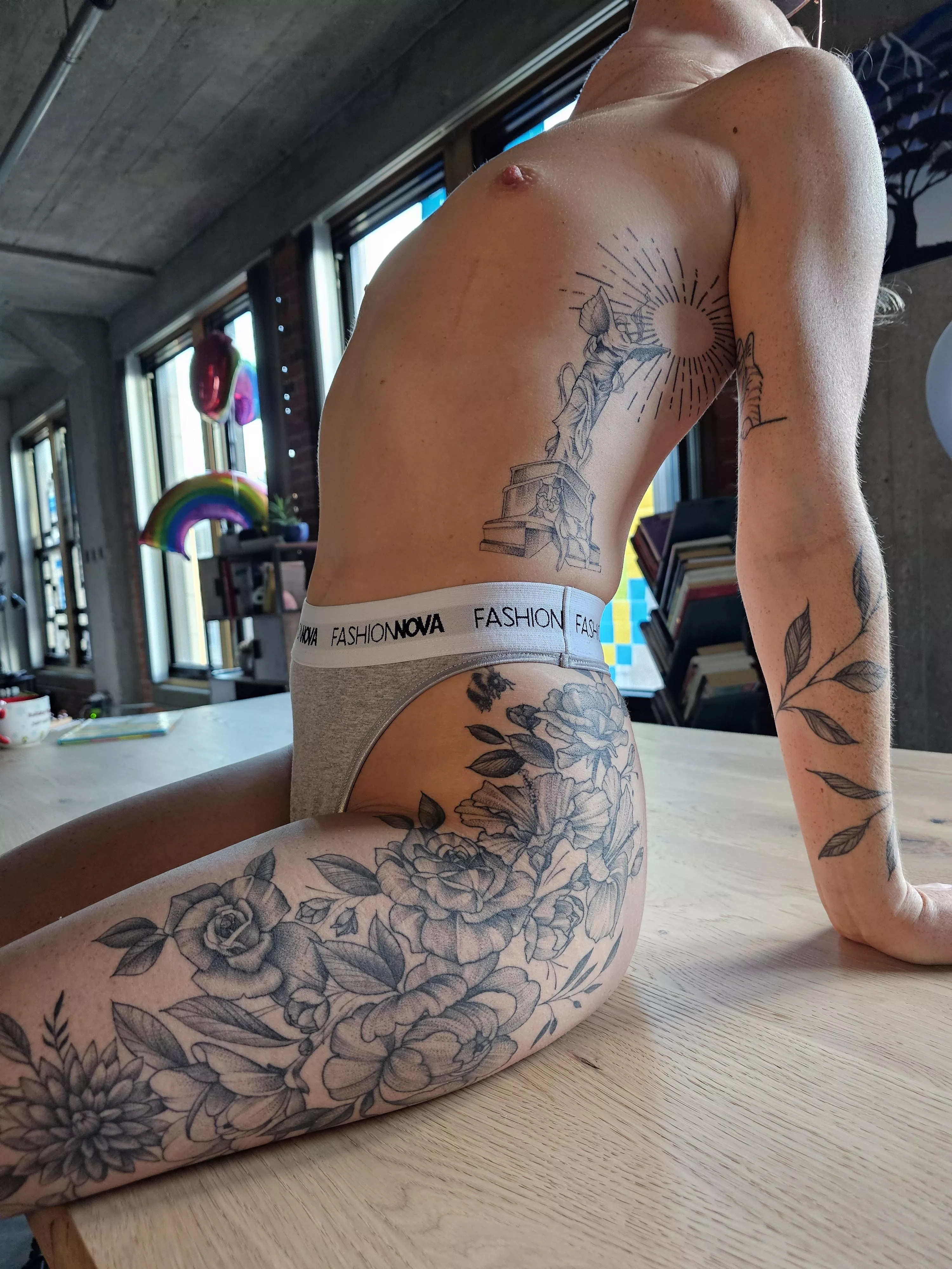 I've got bee stings for nipples posted by _MyLittlePanda_