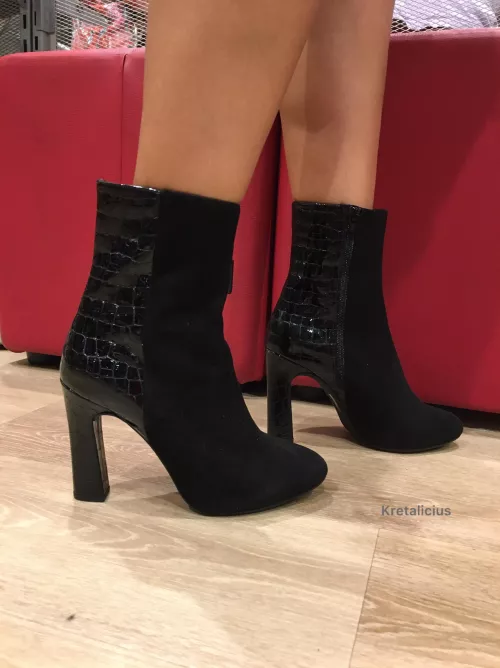 My latest acquisition…😇 by Kretalicius