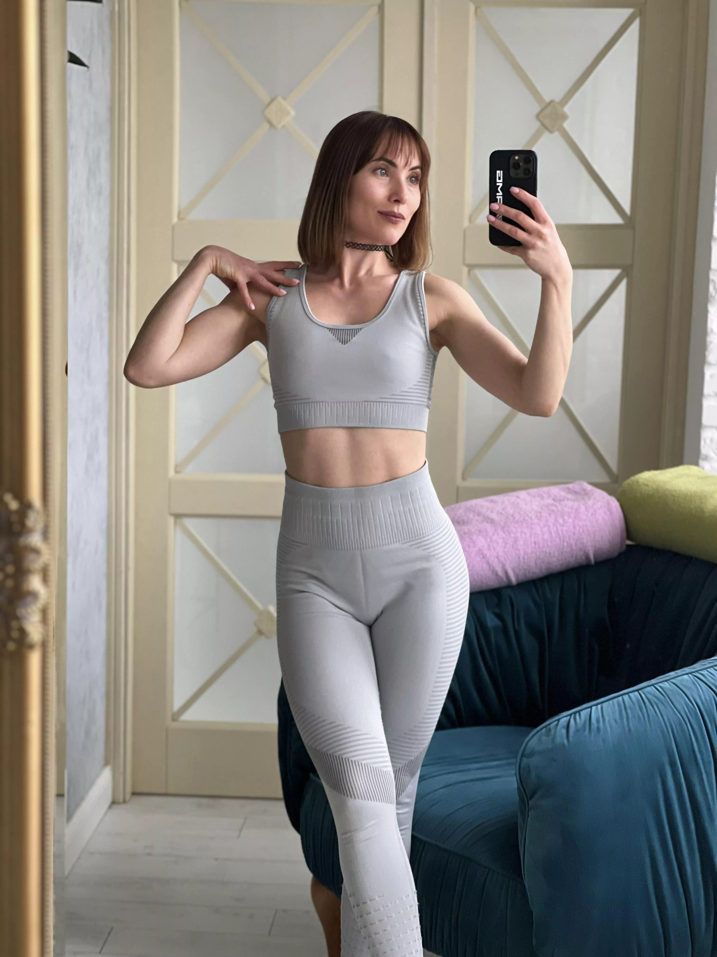 Pre-gym selfies, the perfect way to motivate yourself for a killer workout. posted by Clara_Blum