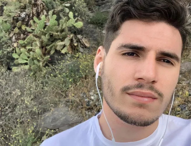 What’s up?  by TotallySpy_13