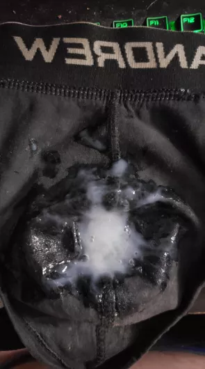 Worn used underwear 🩲💦 posted by Damonready