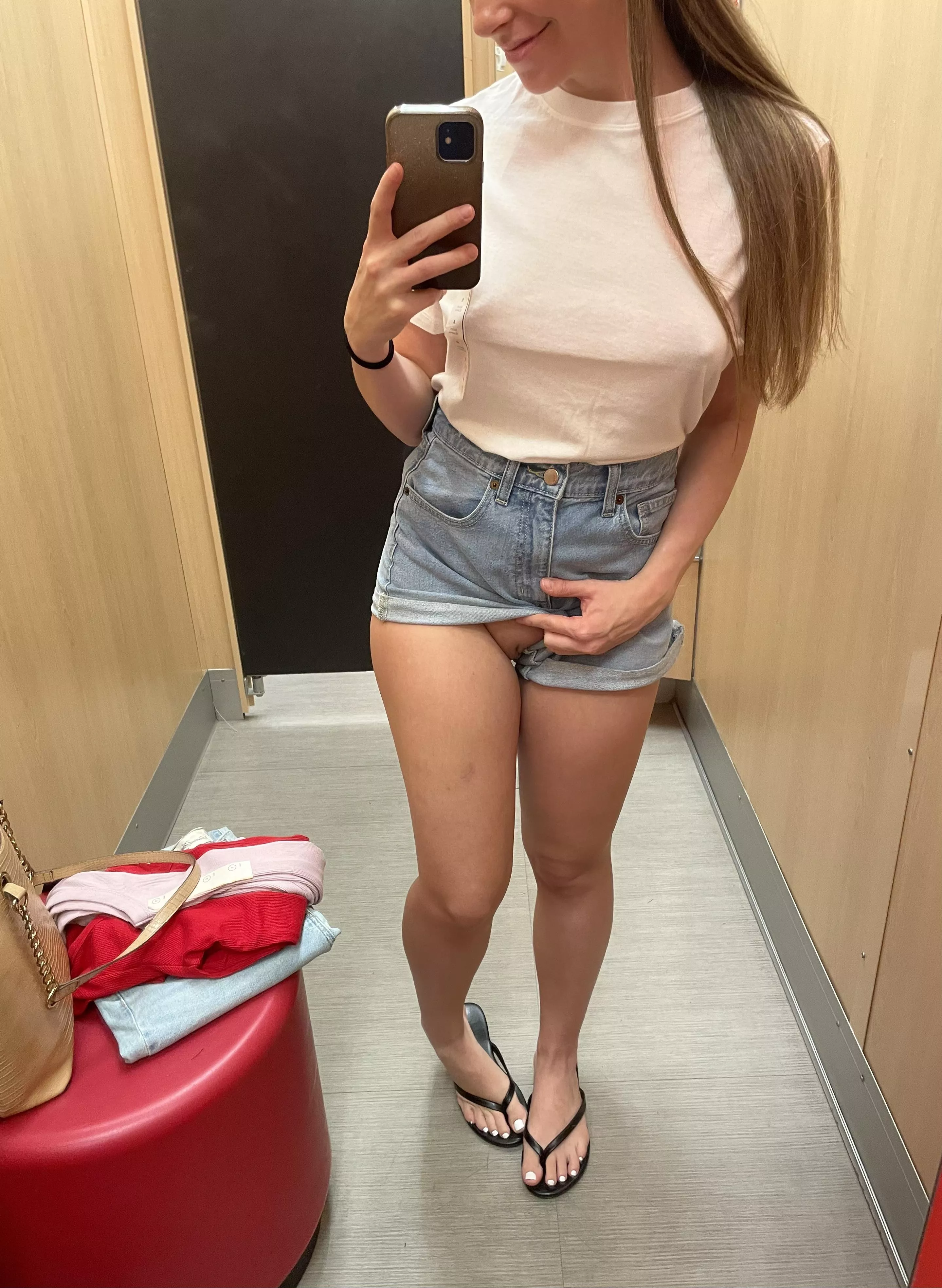 Being a tease ☺️😘 posted by Emmashared