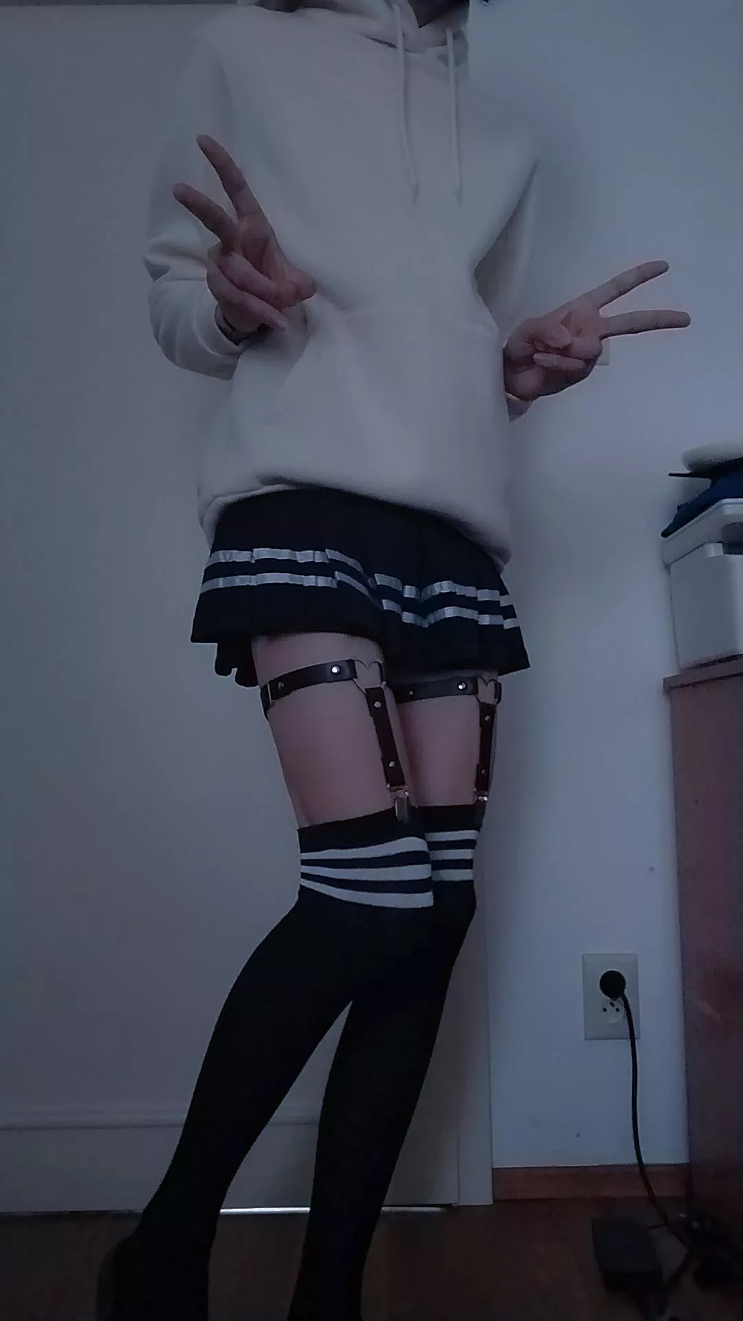 Hello :3 posted by Exciting-Zucchini265