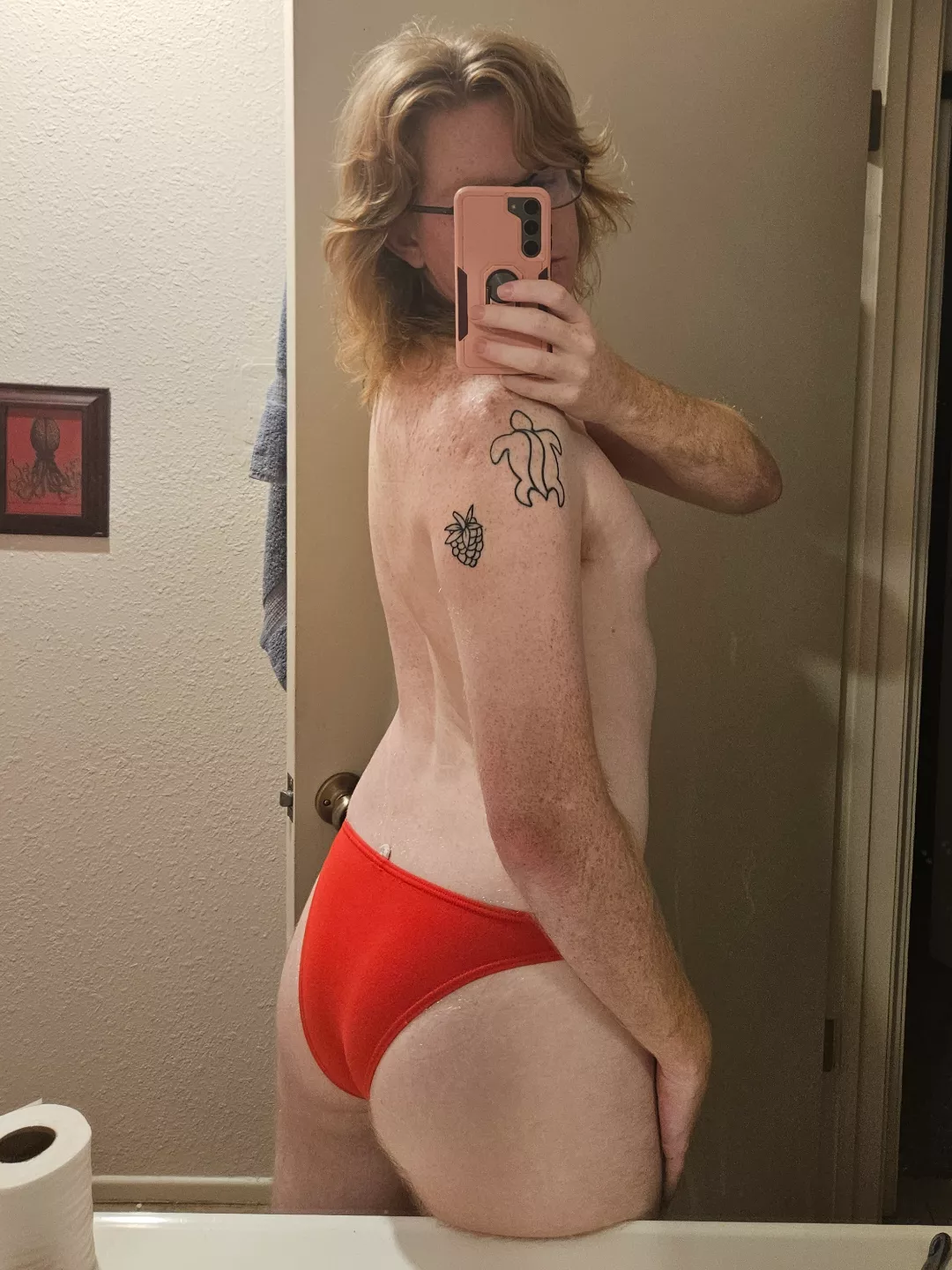 How's the red look? posted by pornpornporn15