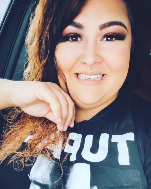 It’s a busy Friday, but I’m happy in my full glam 😍 by RyannSummersbbw