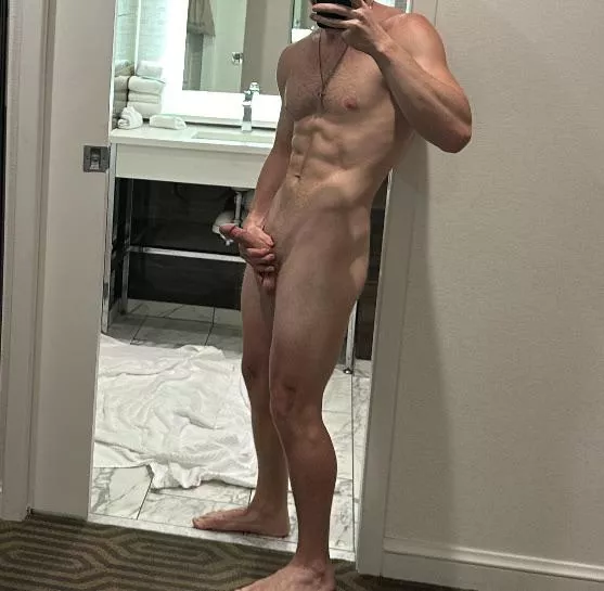 Morning wood anyone ? 😏 posted by LynxFit5683