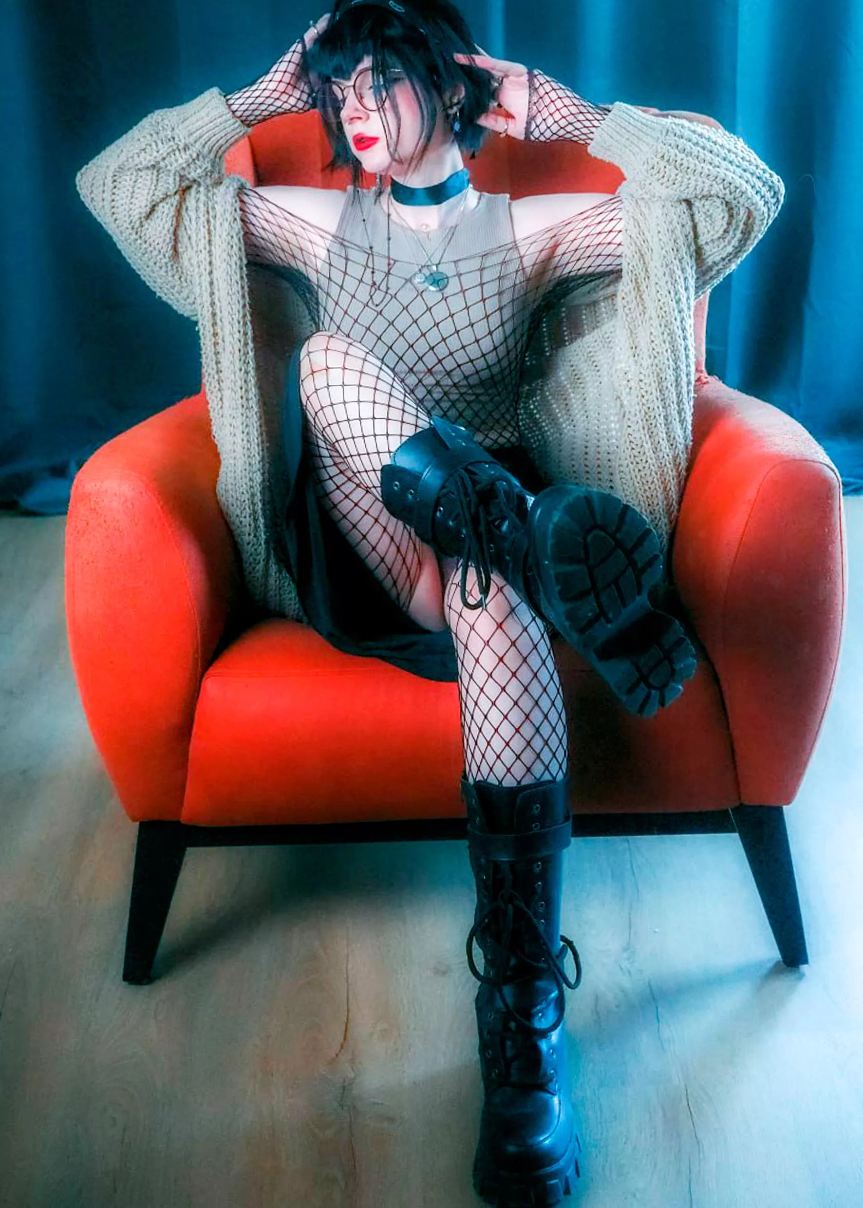 Should I wear boots more often posted by MereOasis