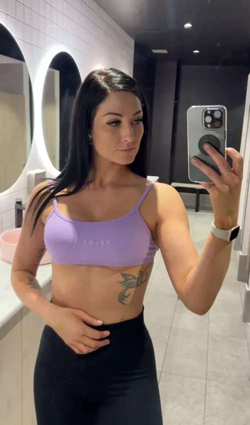 Sometimes fingers have to do the job by SaffronSunflower_