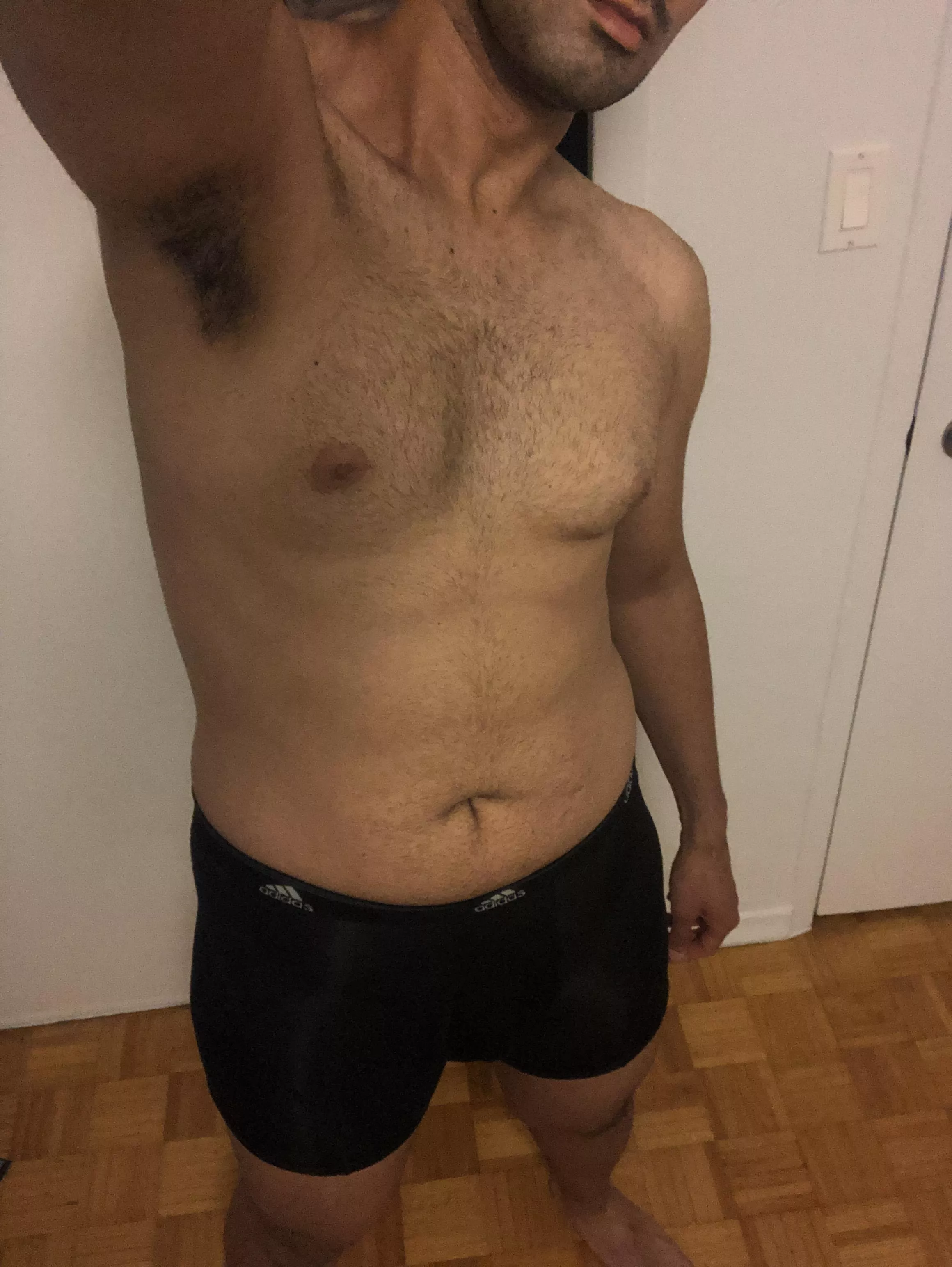 Any dicks out there I can suck? posted by LovelyLatino