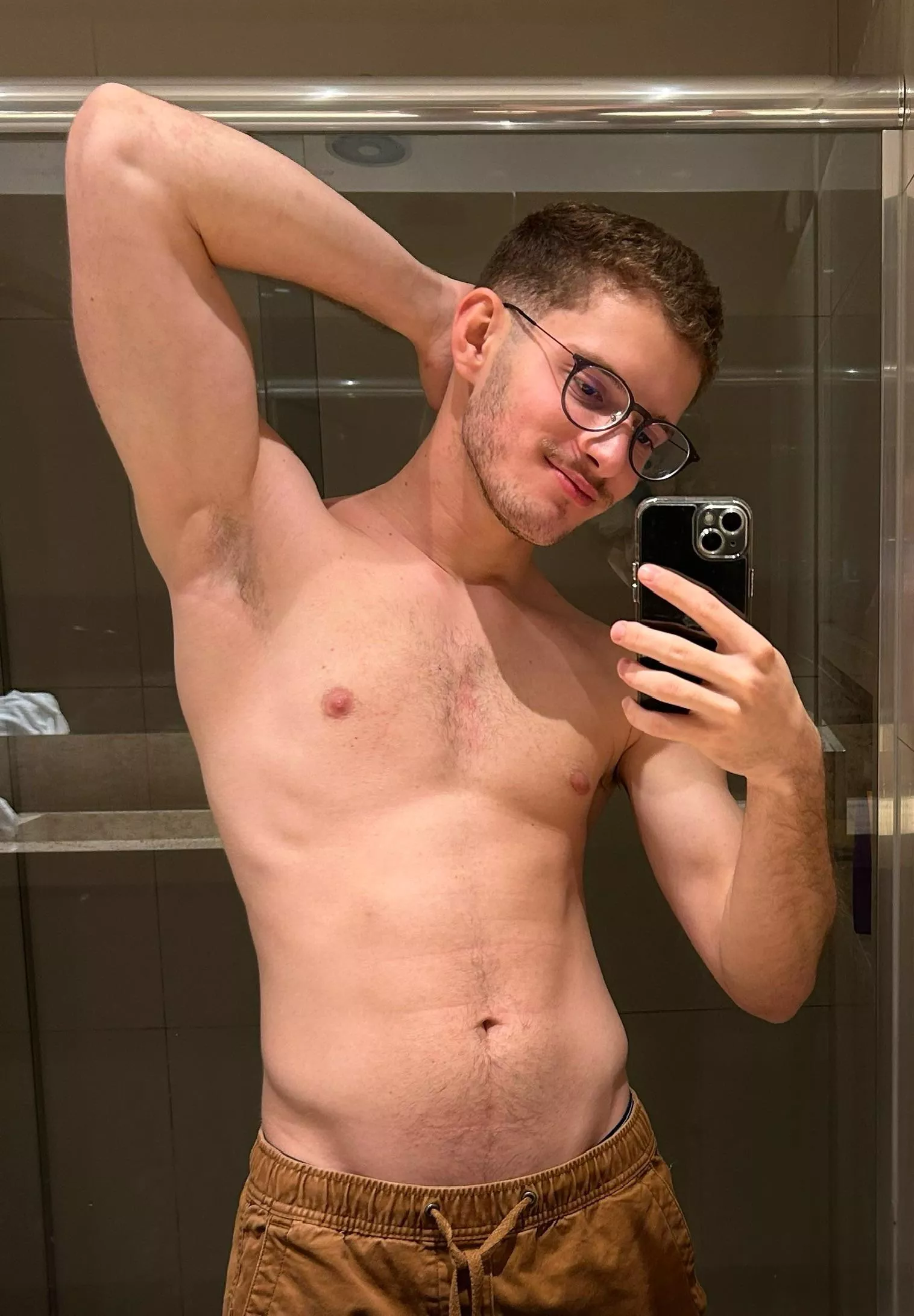 Choosing to embrace the body hair again. posted by guim3d